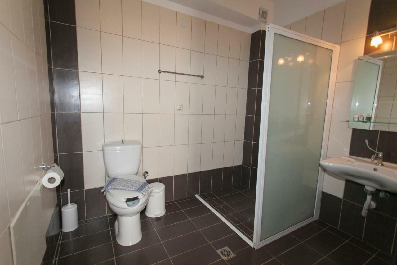 Siarbas Hotel Paralia Vrachou Extérieur photo