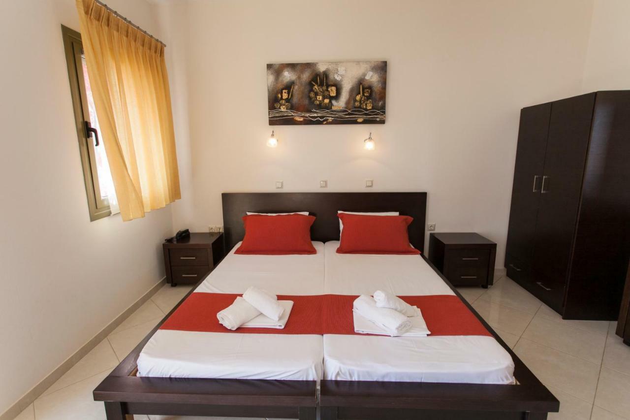 Siarbas Hotel Paralia Vrachou Extérieur photo