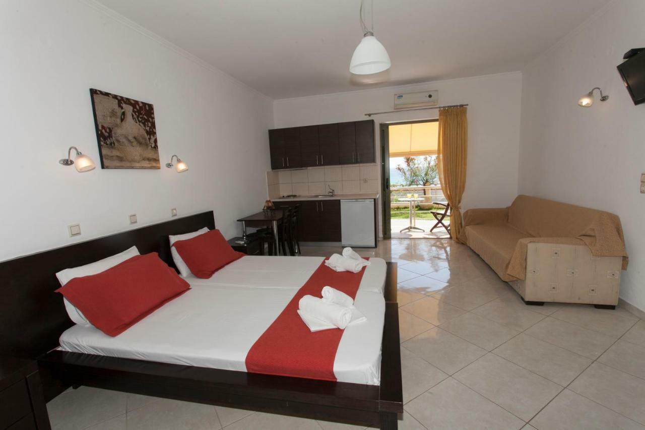Siarbas Hotel Paralia Vrachou Extérieur photo